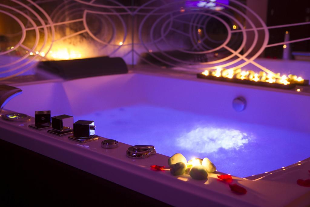Kleopatra Design Hotel Napoli Ngoại thất bức ảnh