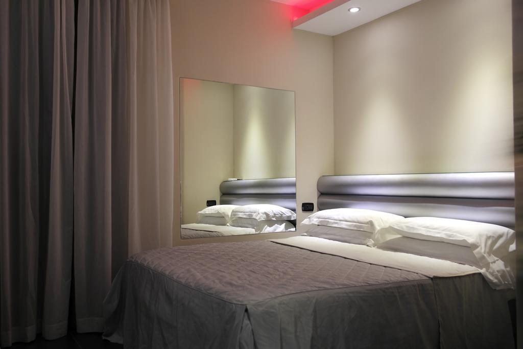 Kleopatra Design Hotel Napoli Ngoại thất bức ảnh