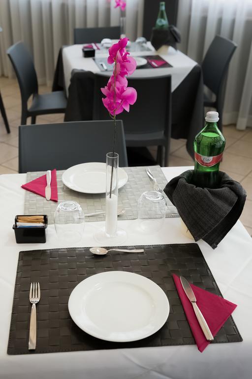 Kleopatra Design Hotel Napoli Ngoại thất bức ảnh