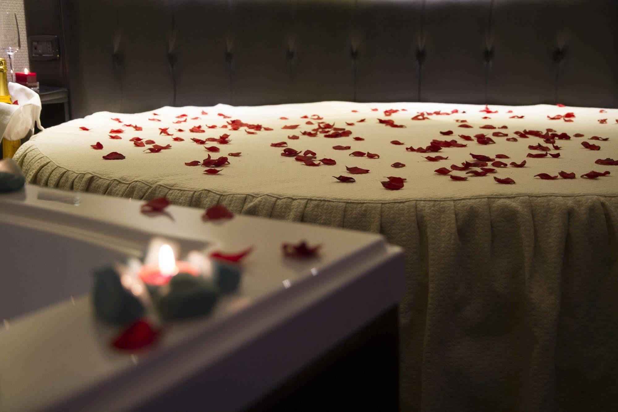 Kleopatra Design Hotel Napoli Ngoại thất bức ảnh