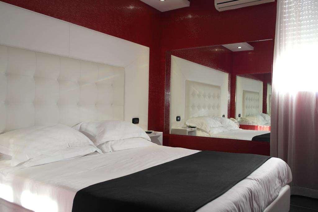 Kleopatra Design Hotel Napoli Phòng bức ảnh